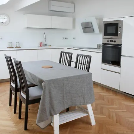 Spacious Of 90 M2 In