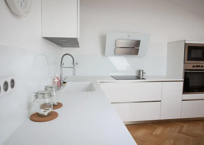 Spacious Of 90 M2 In Toulouse